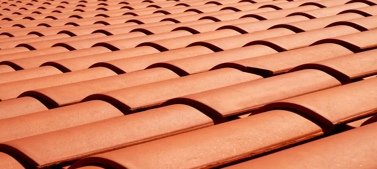 Rodzaje dachówek ceramicznych
