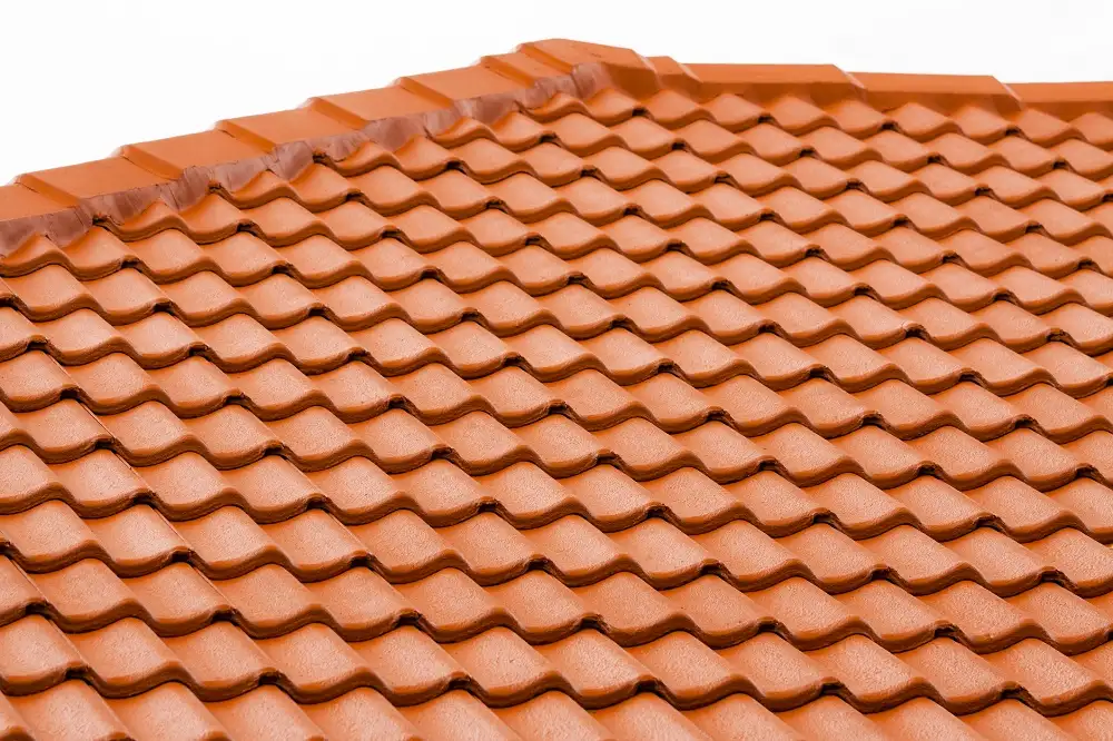 Dlaczego ceramiczne pokrycia dachowe są tak często zalecane przez specjalistów