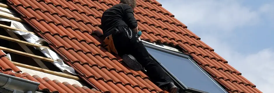 Jak zamontować okno dachowe w już istniejącym dachu